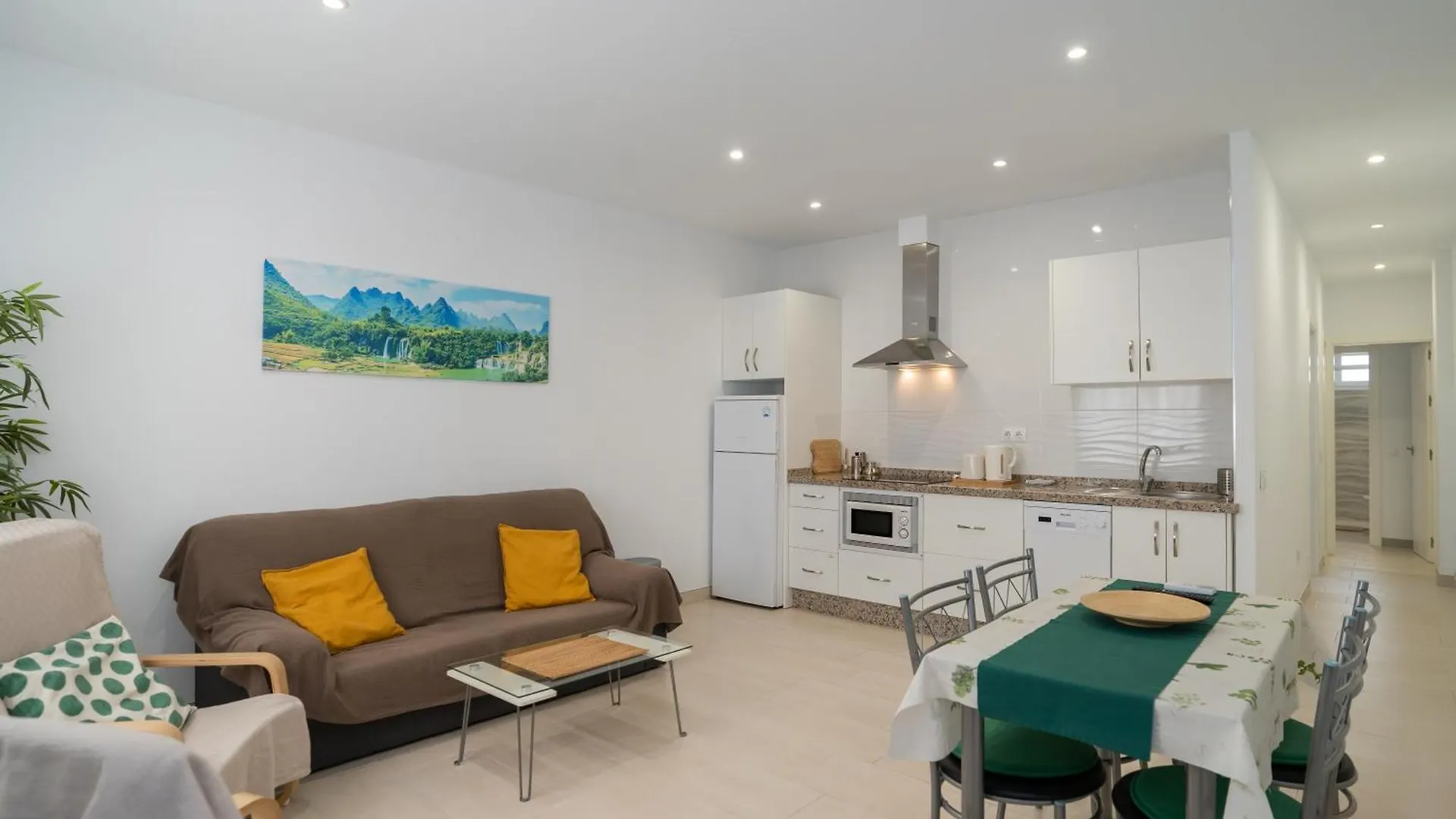 Mrv Apartamento Al Lado De La Playa Con Parking Benalmádena